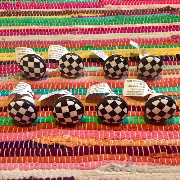 SET OF 8: Checkerboard Drawer Ceramic Knobs - Picture 1 of 2